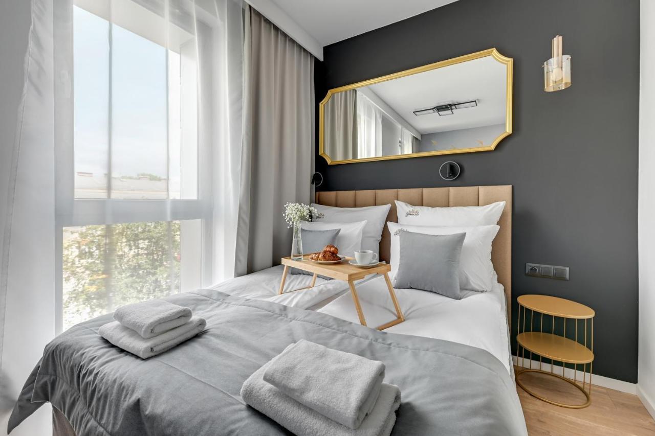 City Center Garden Gates Boutique By Downtown Apartments Danzica Esterno foto